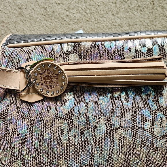 Consuela Tan and Cream Tote with Textured Design - Picture 4 of 7